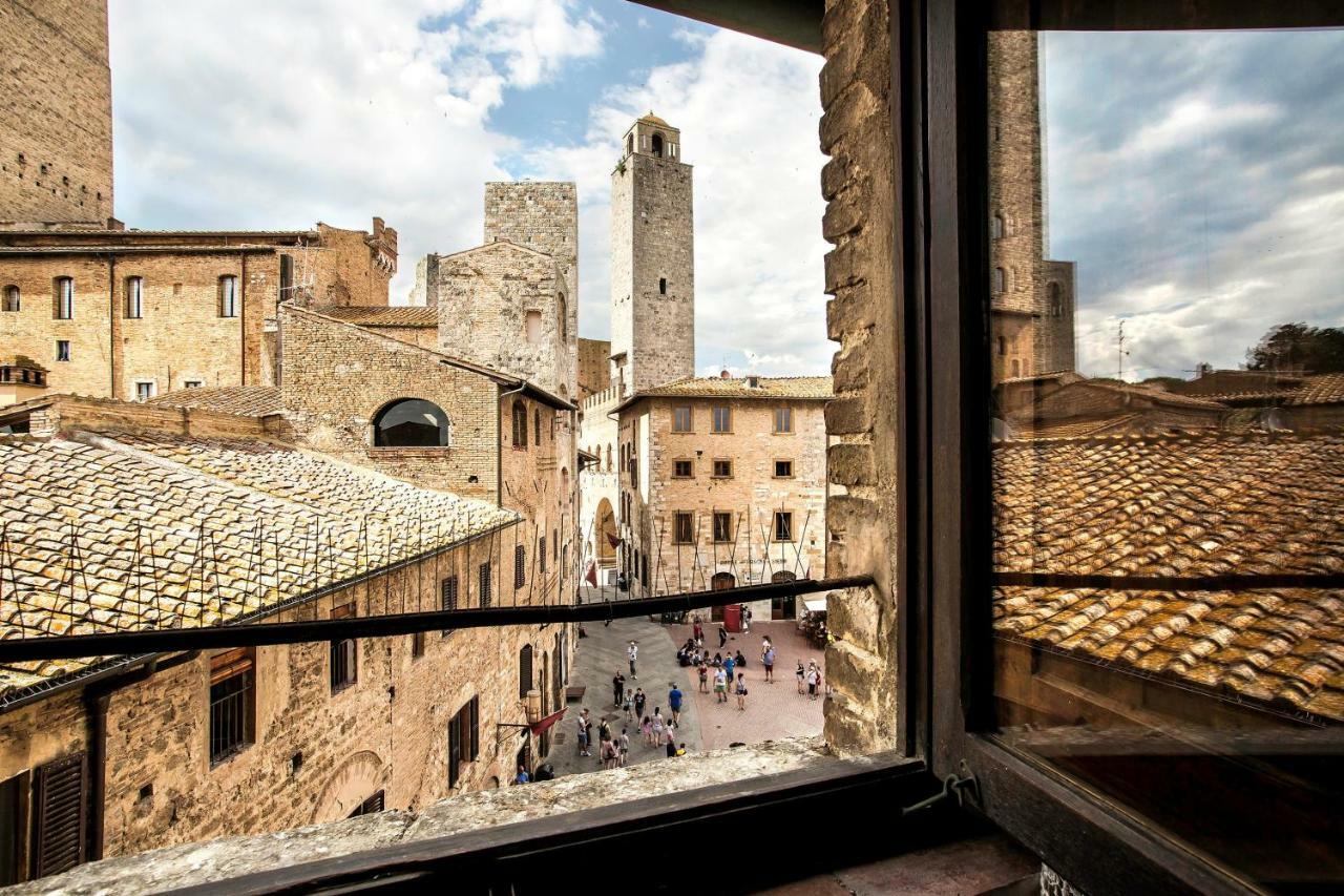The Artists' Tower - Amazing View From The Tower Apartment San Gimignano Ngoại thất bức ảnh